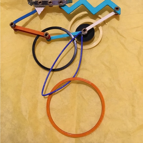 Eve Kaplin kinetic Memphis style brooch - Picture 4 of 7